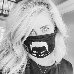 Meet your Posher, Jeanne